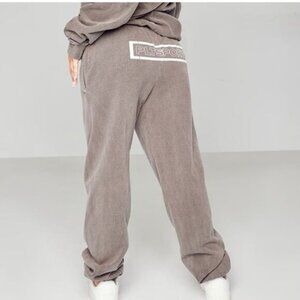PRETTYLITTLETHING NWT Petite Sport Oversized Washed Sweatpant